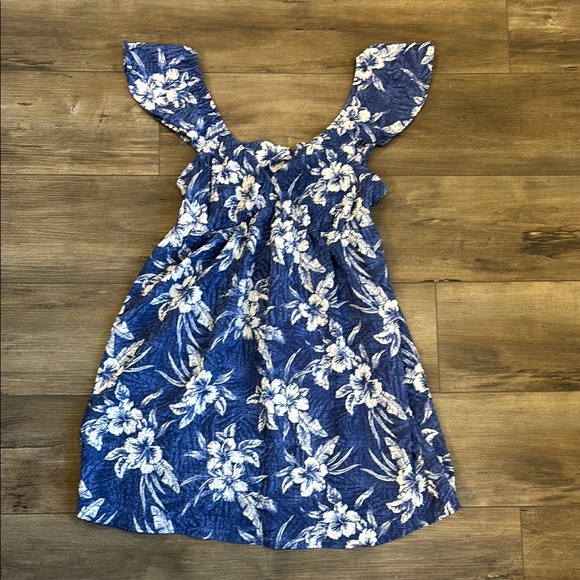 American Eagle Outfitters Blue and White Ruffled Smocked Mini Sundress - Picture 1 of 2